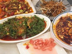 -洪平血旺椒麻鸡雅鱼饭店(熊猫大道店)