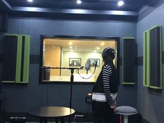 -苏州文弘音乐咖啡录音棚(东环路店)