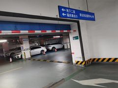 -鄞州区行政服务中心-停车场