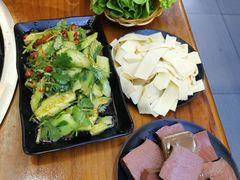 -曹丞相·地锅鸡·地锅鱼(武林店)