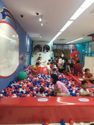 -孩子王童乐园(马群店)