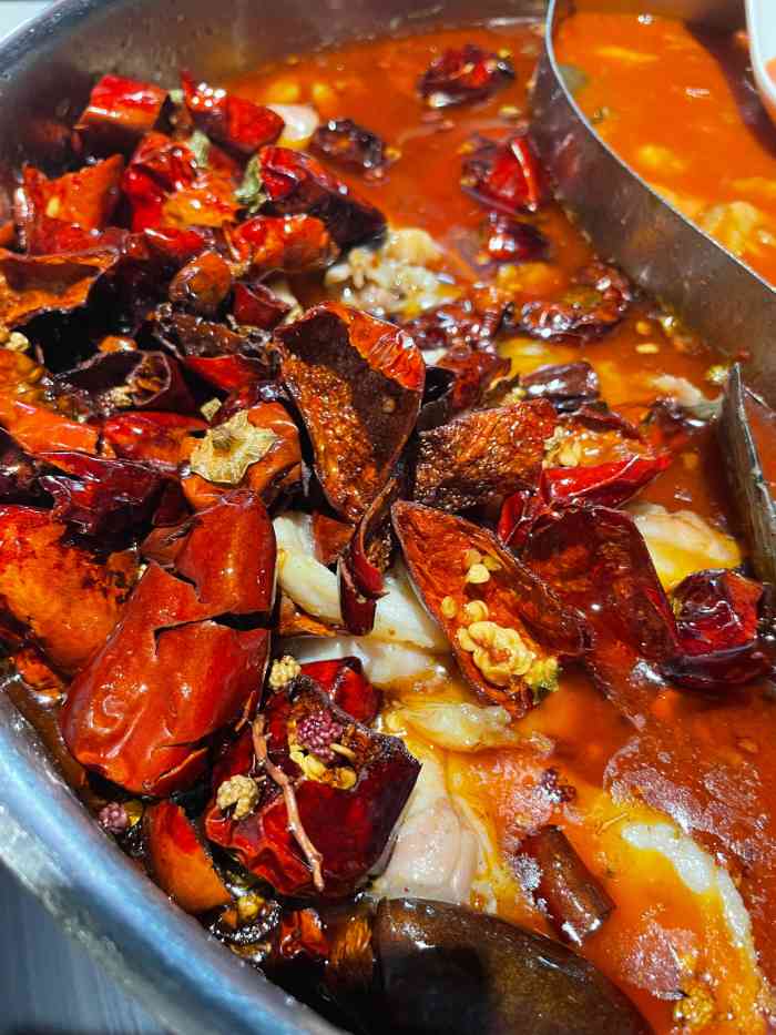 火盆景麻辣鱼火锅新郑路总店-"吃麻辣鱼火锅的总店他们鱼蛮好吃的,也