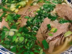 -嘻小北·兰州清汤牛肉面(太平洋森活天地店)