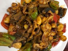 蹦蹦烧鳝鱼-桂萍特色牛筋牛杂(长堤街总店)