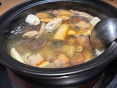 -一朵菌·野生菌探索家火锅(南亚店)