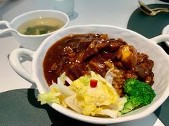 私房卤肉饭-露露家咖啡店