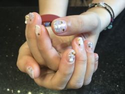 -手牵手美甲