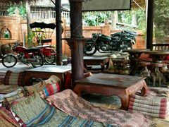 -乌托邦酒吧和餐厅