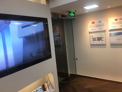 -精德口腔·种植修复·儿牙中心(财富中心店)