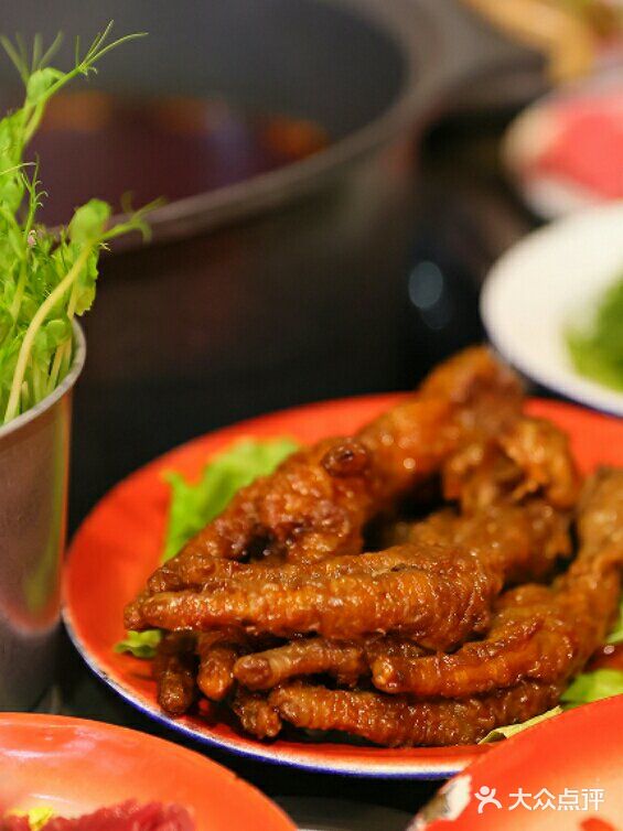 上海也有好吃的串串火锅啦，徐妈砂锅串串