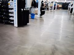 -迪卡侬(徐泾店)