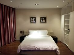 -青岛五四广场海景美仑国际公寓酒店