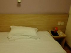 -7天连锁酒店(重庆解放碑上清寺中心店)