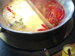 -湊湊火锅·茶憩(南京东路悦荟店)