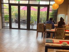 -荷风细雨·中国茶宴(世纪大道店)