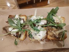 -必胜客(百联又一城店)