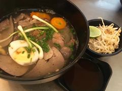 -吐斯廉屠杀博物馆