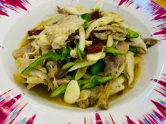 新疆椒麻鸡-新疆巴州金丝特餐厅(大钟寺店)