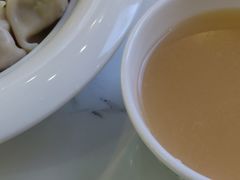 -袁亮宏饺子云吞(侯家桥菜场店)
