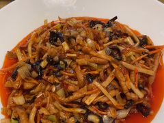 -严记小天府酸菜鱼(西四路店)