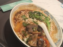 -康师傅私房牛肉面(申虹店)