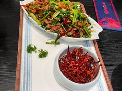 香辣肉丝-满园烤鸭·春饼(沈北万达店)