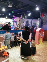 点击看大图 -卡通尼乐园(银泰店)