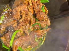-山河屯铁锅炖·非遗东北菜(南山店)