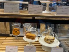 面包甜点陈列柜-Palette·花籁咖啡烘焙