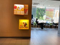 -麦当劳(伟城广场店)