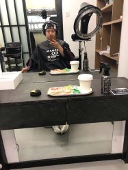 -Hair Co.一间沙龙