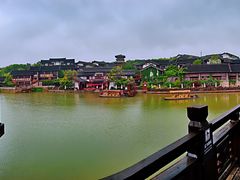 -茅山东方盐湖城景区