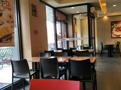 大堂-永和大王(蛙嫩鸡香煲煲鲜·军博店)