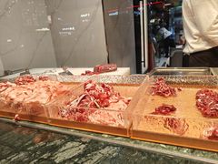 -左庭右院鲜牛肉火锅(浦江欢乐颂店)