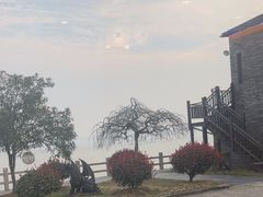 -鹰龙海畔度假酒店(咸祥店)