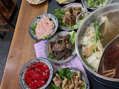 -重庆故事姊妹老火锅(财经学院店)