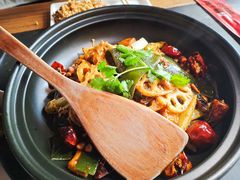 -辣尚瘾·烤鱼·新川菜(交大直营店)