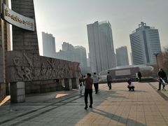 -唐山抗震纪念碑广场