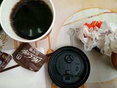 -麦当劳(烟台海港路店)