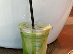 咖茶-Manner Coffee(芮欧百货店)