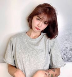 -Hello Lady发型设计