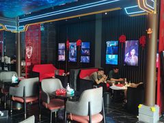 -屋有岛沉浸游戏旗舰店(中山公园店)