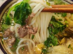 -云阿蛮云南生烫牛肉米线(奉贤路店)