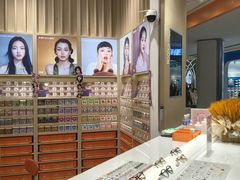 -moody彩瞳(环宇城店)