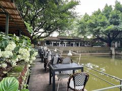 -喜洲吧·江畔老船厂·庭院餐厅(喜临院店)