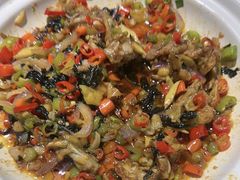 -三湘四水正宗湘菜(君峰路店)