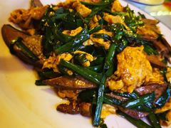 -闯关东东北农家菜(崂山石老人店)