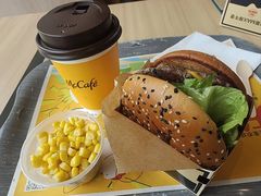 -麦当劳(松江南乐得来速店)