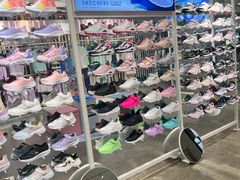 -北京利生体育商厦