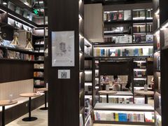 -钟书阁(群光广场店)